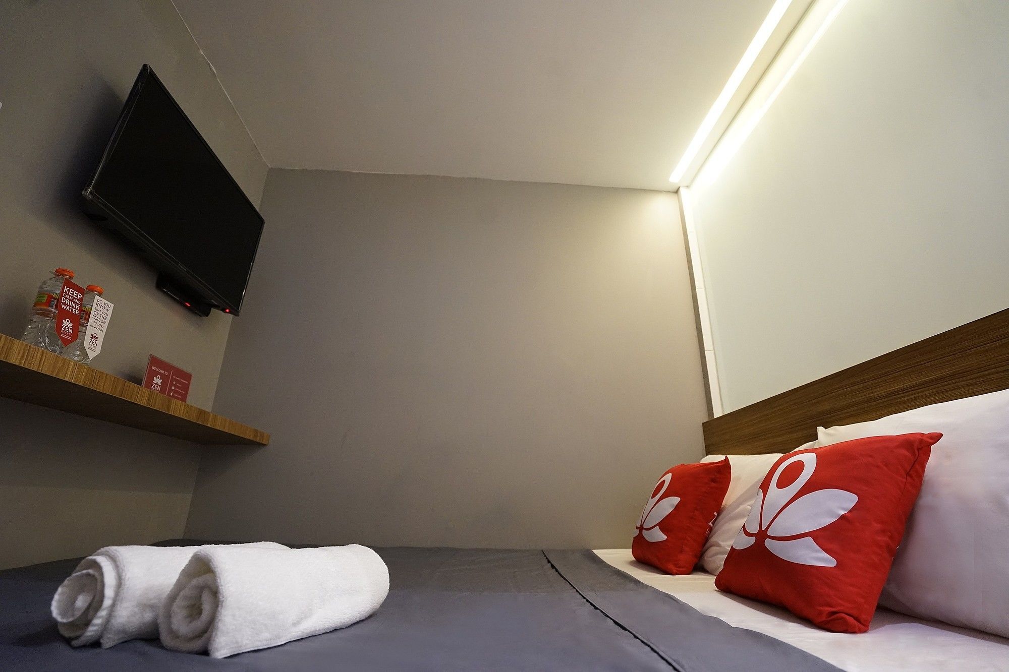 Zen Rooms Basic Kualanamu Medan Kültér fotó